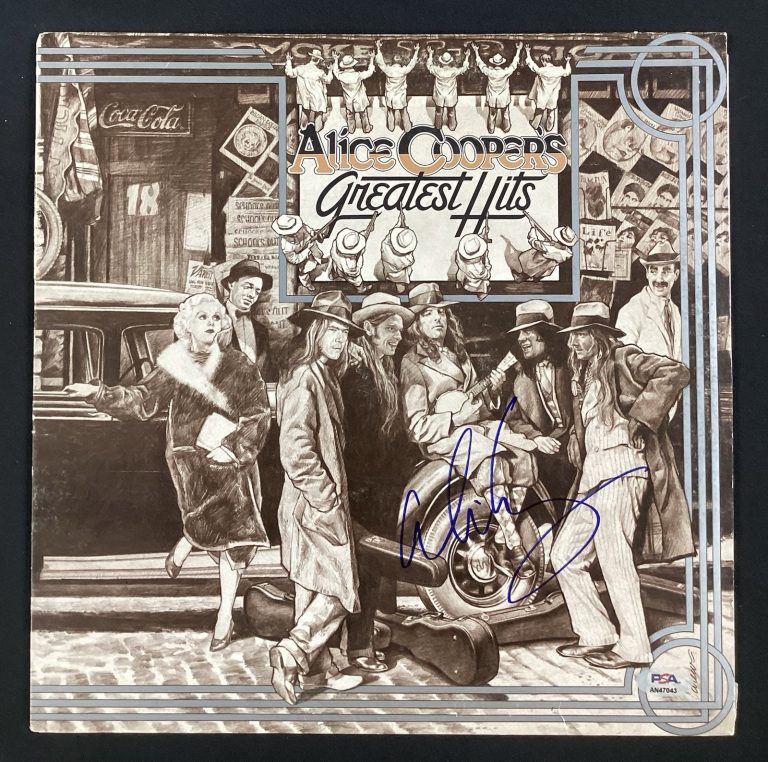 Alice Cooper Signed Album Vinyl 1974 AC Greatest Hits Autograph PSA/DNA