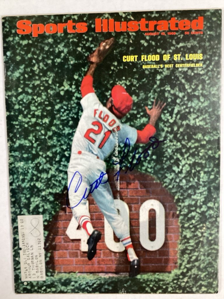 Curt Flood Signed Sports Illustrated 8/19/68 Cardinals Baseball Autograph JSA