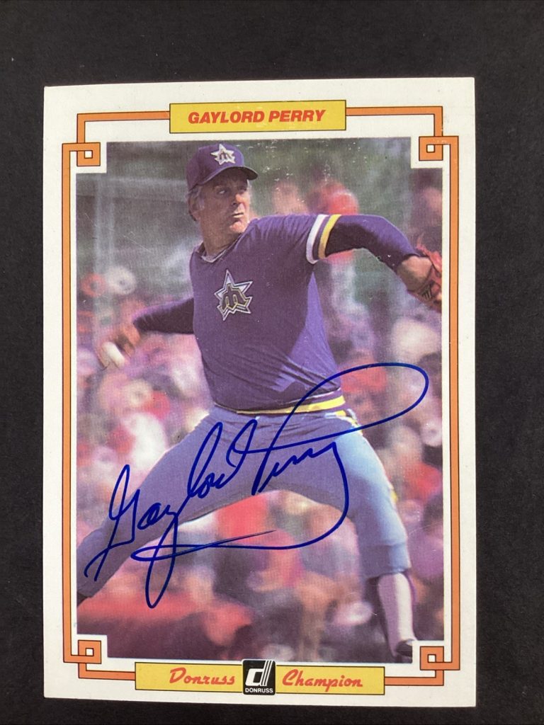Gaylord Perry Signed 1984 Donruss Champion #32 HOF Mariners Card Baseball TPG #2