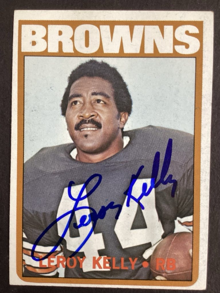 Leroy Kelly Signed 1972 Topps #70 Football Card Browns NFL Auto TPG #1