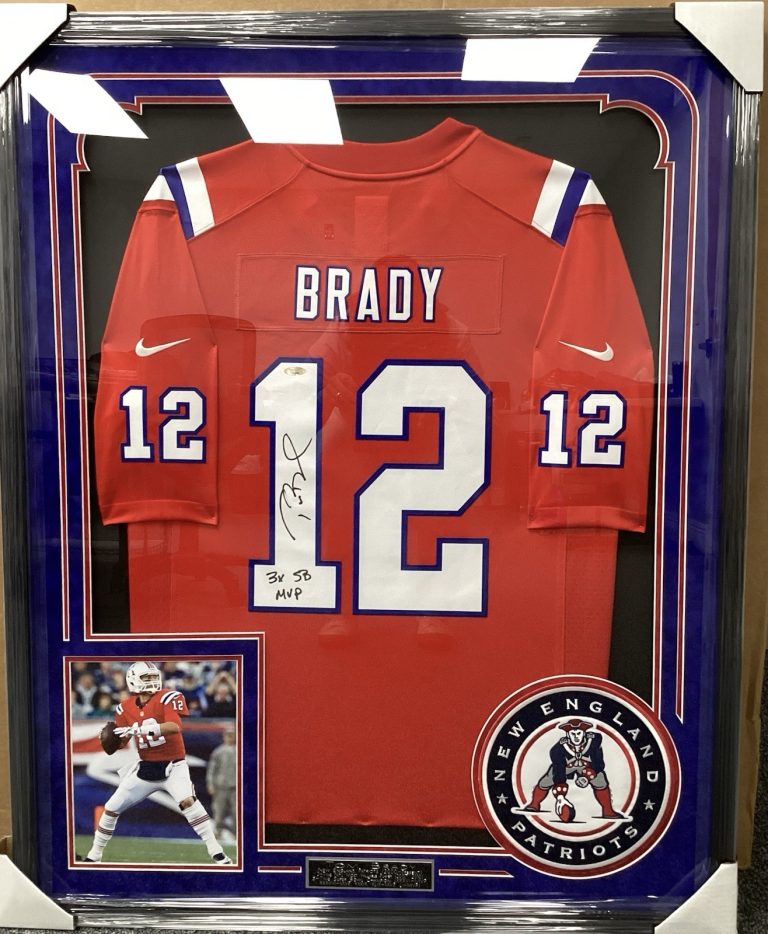 Tom Brady Signed Jersey New England Patriots 3x SB MVP Inscr Framed Auto TriStar