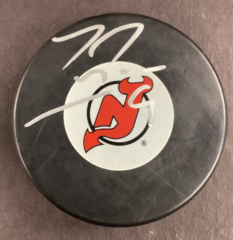 Zack Parise Signed Hockey Puck New Jersey Devils Autograph TPG