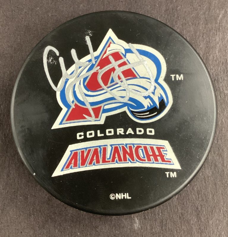 Alex Tanguay Signed Hockey Puck NHL Colorado Avalanche Autograph TPG #1