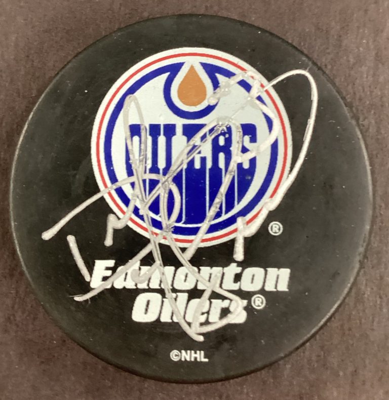 Dan McGilis Signed Hockey Puck NHL Houston Oilers Autograph TPG