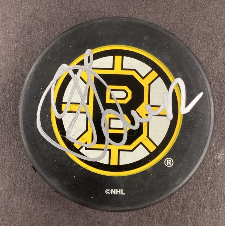 Dimitri Khristich Signed Hockey Puck NHL Boston Bruins Autograph TPG