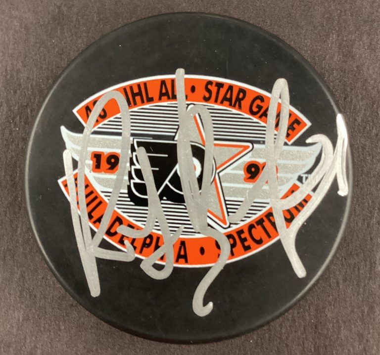 Ray Bourque Signed Hockey Puck NHL 1992 Philadelphia All-Star Game HOF Auto TPG