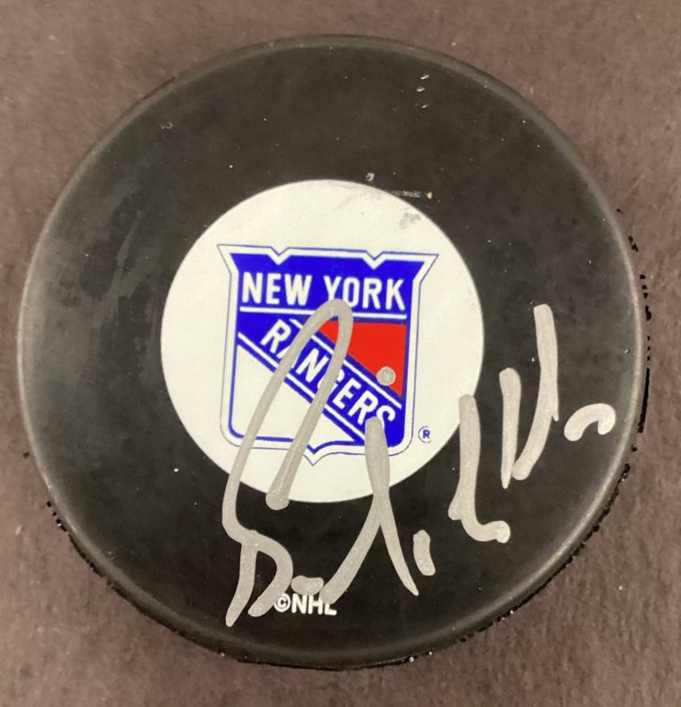 Bernie Nicholls Signed Hockey Puck NHL New York Rangers Autograph TPG