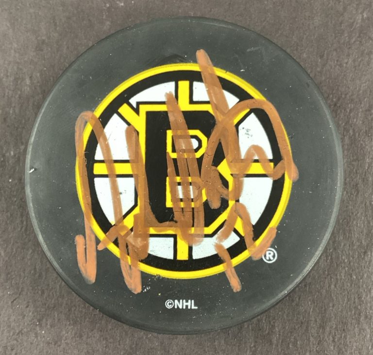 Adam Oates Signed Hockey Puck NHL Boston Bruins HOF Autograph TPG
