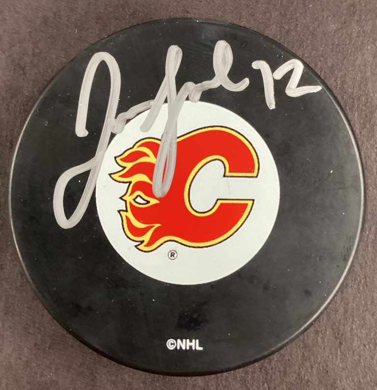 Jerome Iginla Signed Hockey Puck NHL Calgary Flames HOF Autograph TPG #2