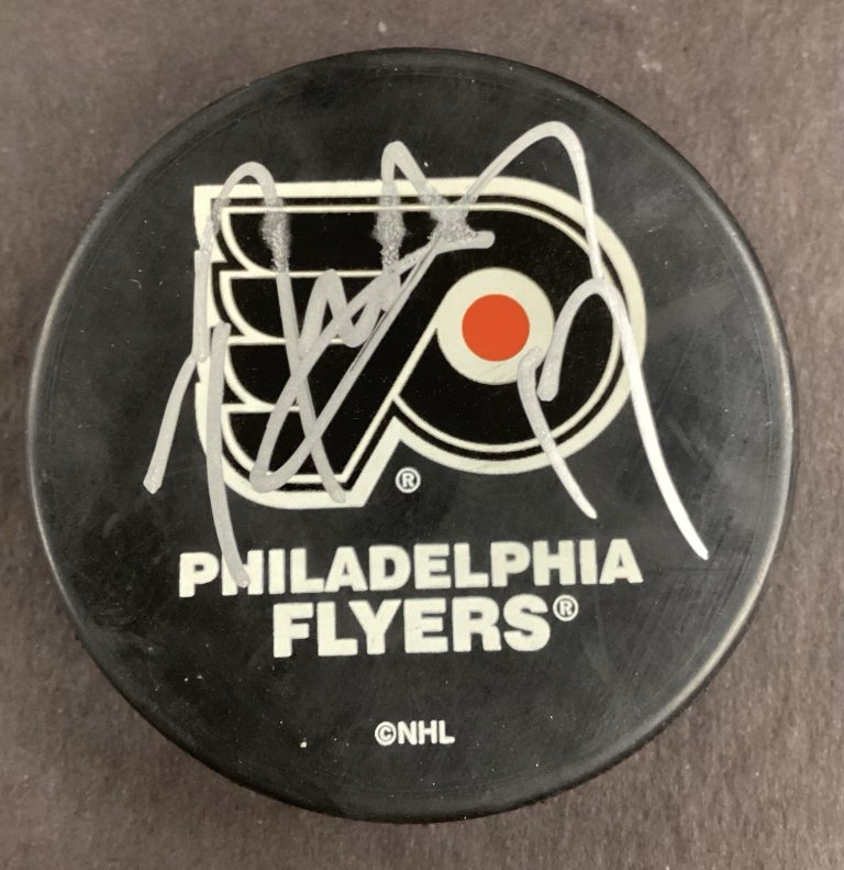 Rod Brind’Amour Signed Hockey Puck NHL Philadelphia Flyers Autograph TPG #1