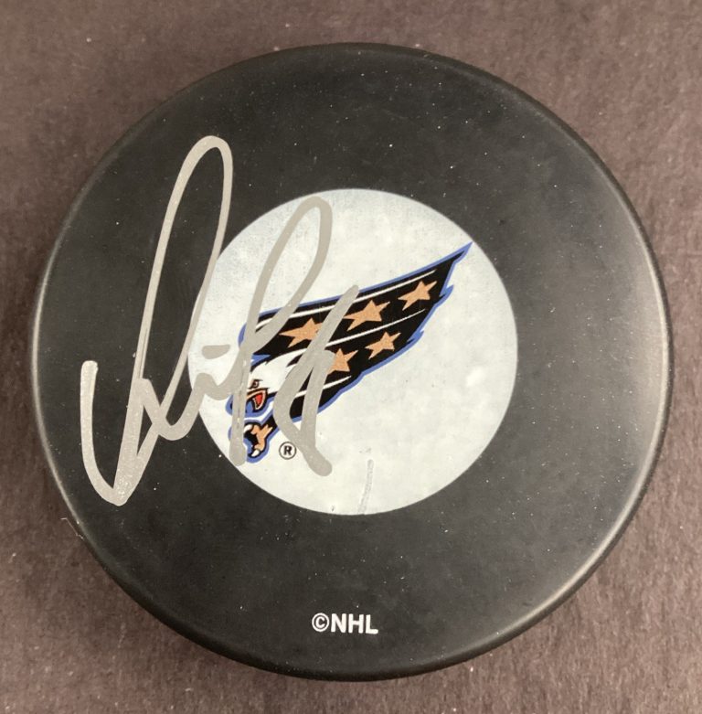 Alex Ovechkin Signed Hockey Puck NHL Washington Capitals Autograph JSA