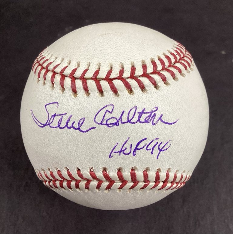 Steve Carlton Signed Baseball OMLB Philadelphia Phillies HOF 94 Insc Auto JSA #2