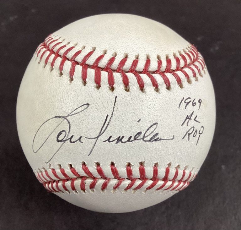 Lou Piniella Signed Baseball OMLB NY Yankees 1969 AL ROY Insc Autograph TPG