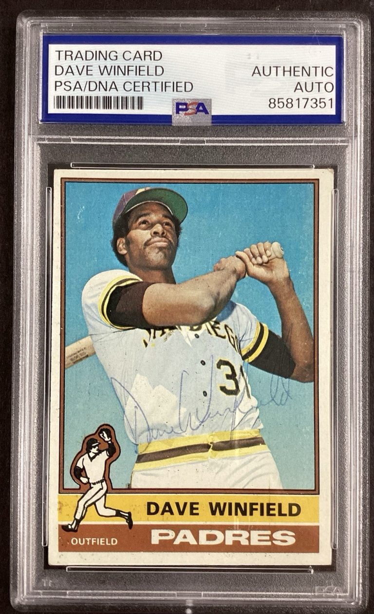 Dave Winfield Signed 1976 Topps #160 Vintage Baseball Card HOF Auto PSA/DNA