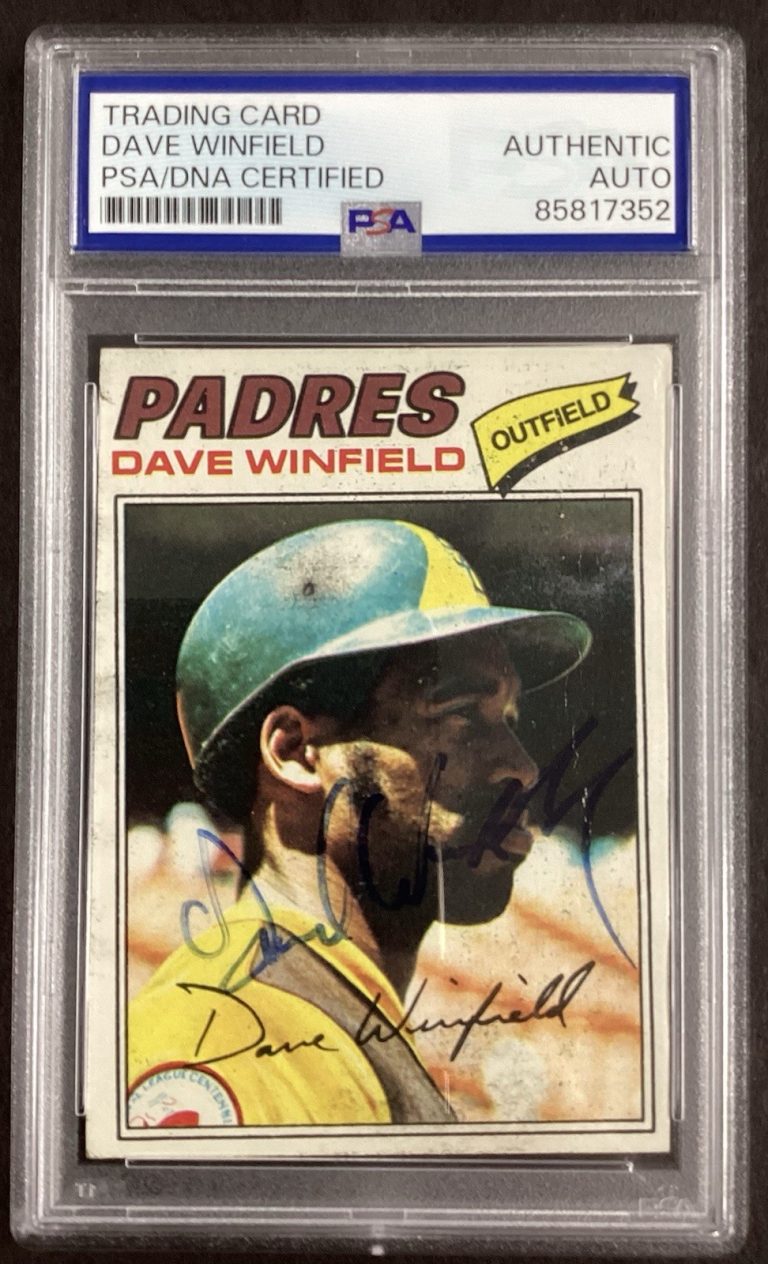 Dave Winfield Signed 1977 Topps #390 Vintage Baseball Card HOF Auto PSA/DNA
