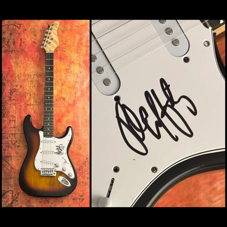 GFA Hearts on Fire JOHN CAFFERTY Signed Electric Guitar PROOF COA
