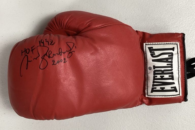 Nino Benvenuti Signed Boxing Glove Red Everlast HOF Inscr Autograph TPG