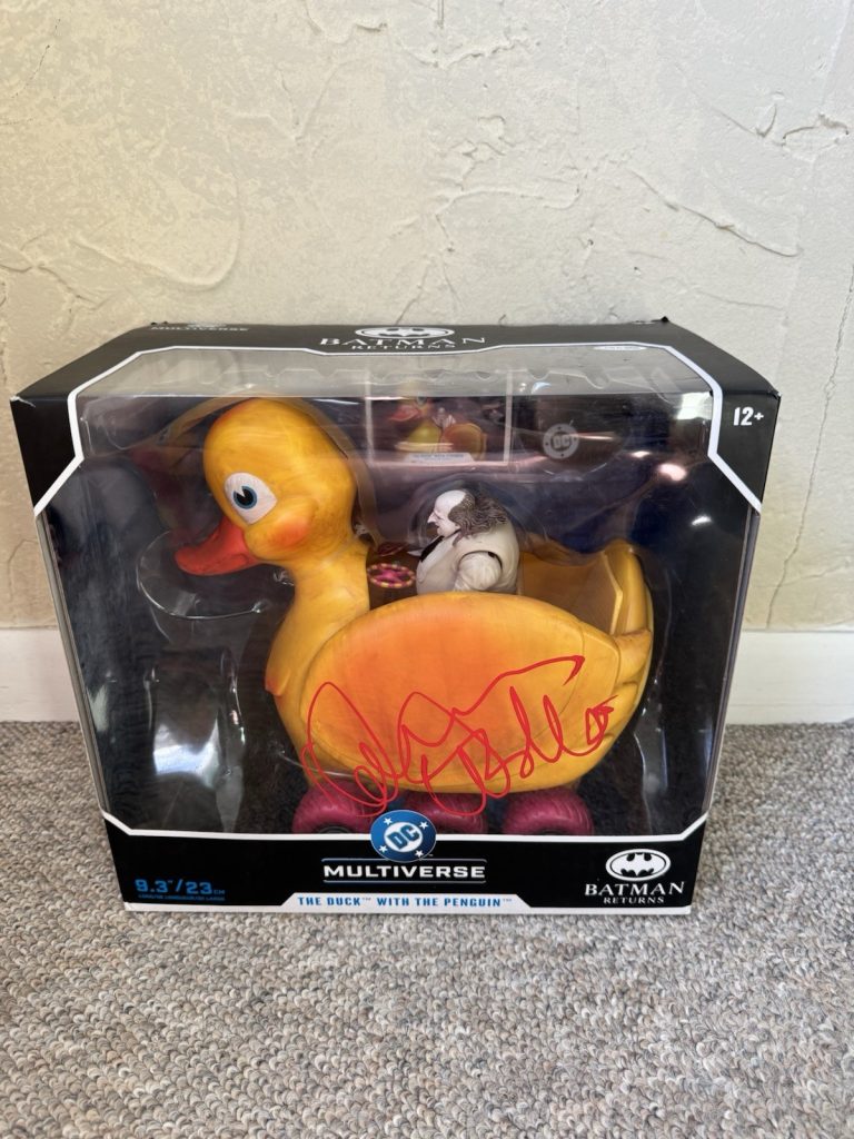 DANNY DEVITO Signed Batman Returns THE DUCK WITH THE PENGUIN McFarlane JSA READ
