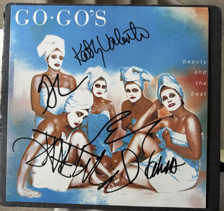 The Go Go’s Belinda Carlisle Signed Vinyl Beauty And The Beat All 5 JSA COA