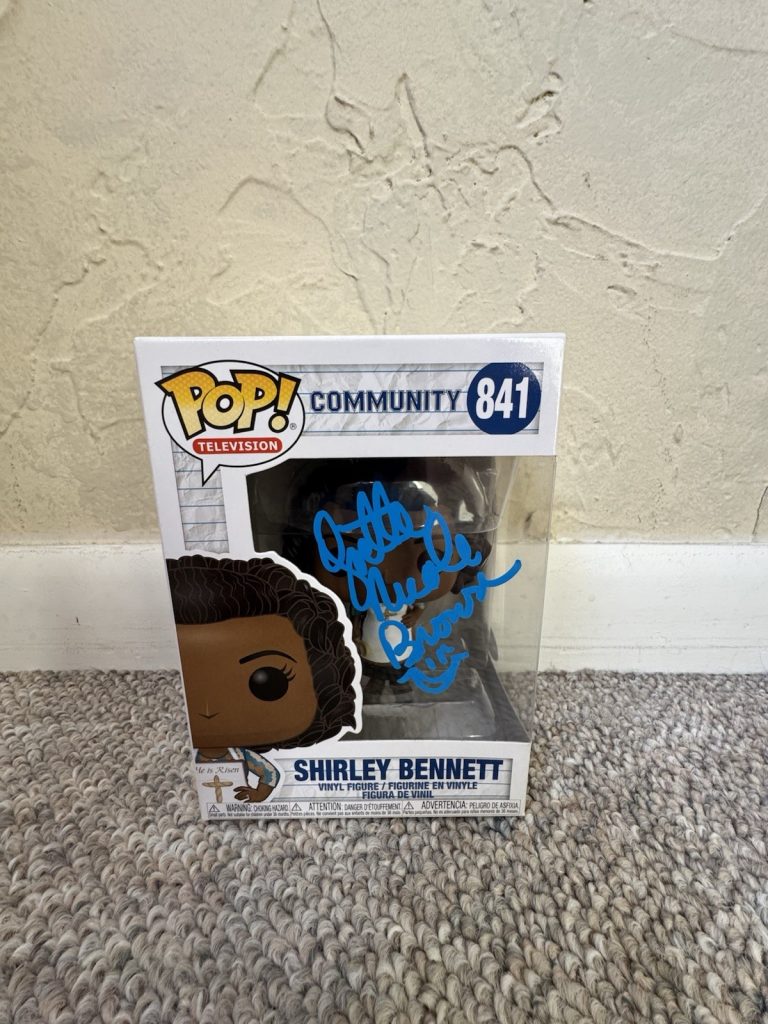 Yvette Nicole Brown Signed Funko Pop Community Shirley Brown JSA COA Autograph