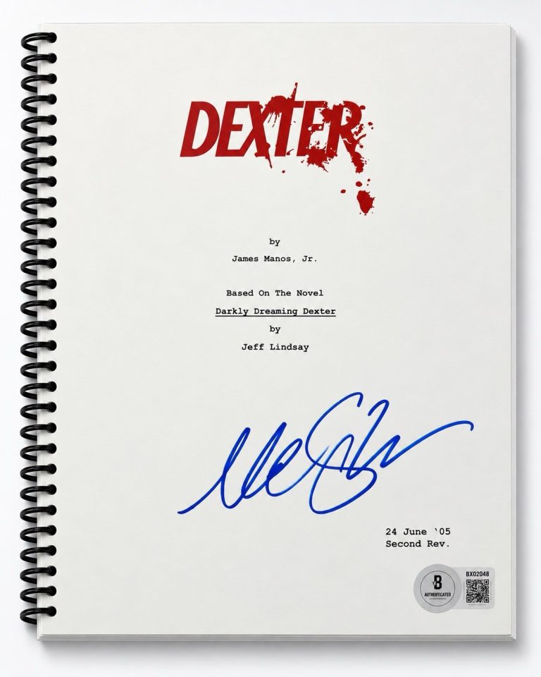Michael C. Hall Signed Dexter Pilot Full TV Script Authentic Autograph Beckett