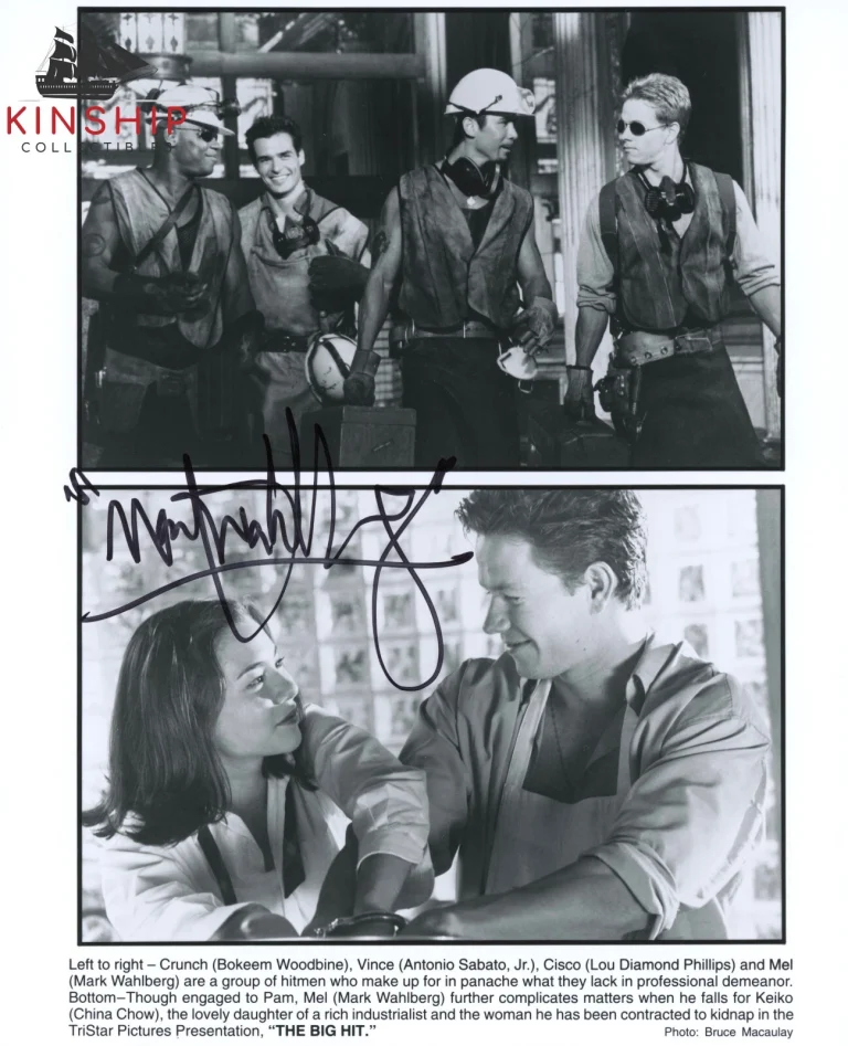 Mark Wahlberg signed B&W Movie Promo Photo JSA COA Vintage Auto B1118