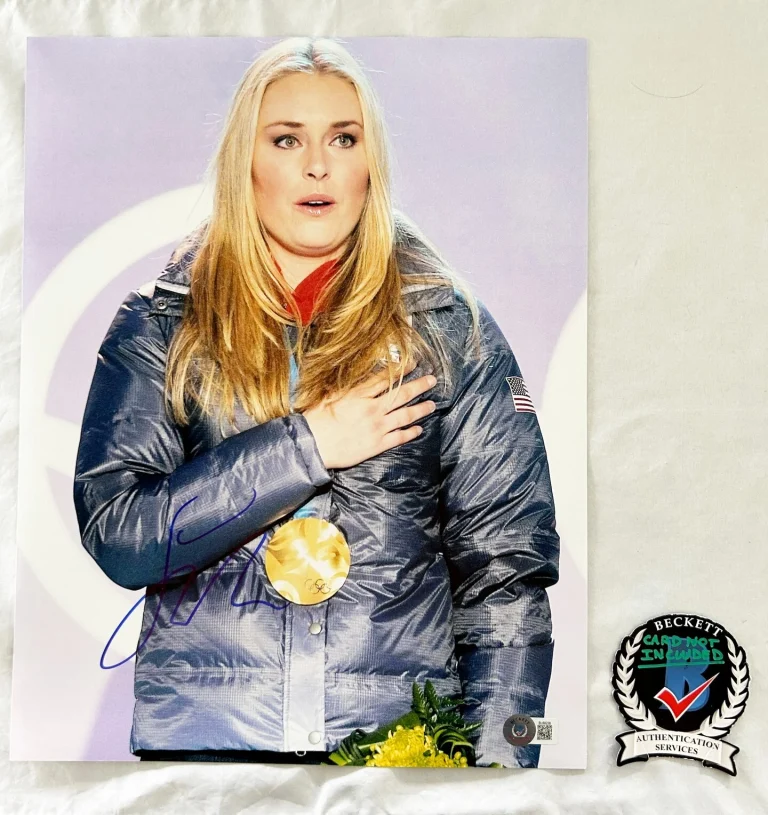 Lindsey Vonn Signed 11x14 Photo Beckett BAS 3 COA