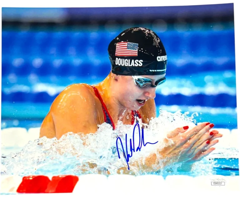 KATE DOUGLASS SIGNED 8X10 PHOTO 2024 OLYMPICS GOLD SWIMMING USA PARIS AUTO JSA