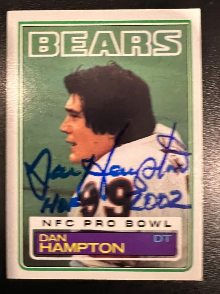 DAN HAMPTON CHICAGO BEARS HOF 2002 SIGNED 1983 TOPPS CARD #30