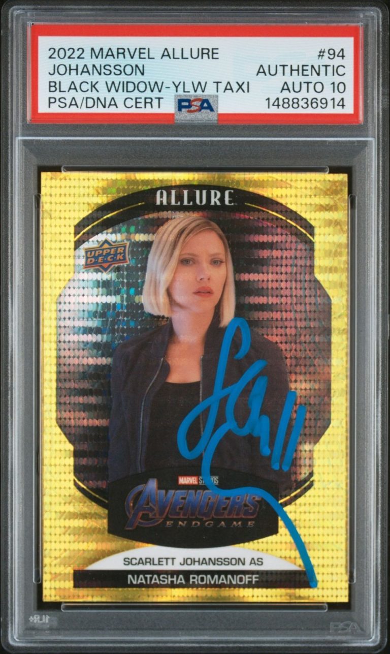 SCARLETT JOHANSSON SIGNED 2022 MARVEL ALLURE YELLOW CARD BLACK WIDOW PSA AUTO 10