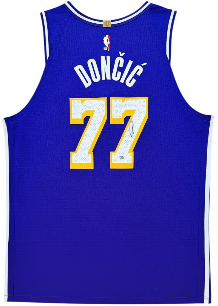 Luka Doncic Signed Nike Authentic ON COURT Los Angeles Lakers Jersey Auto PSA
