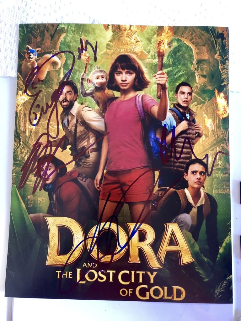 ISABELA MONER Cast Longoria Eugenio Hand SIGNED 8X10 PHOTO Dora The Explorer