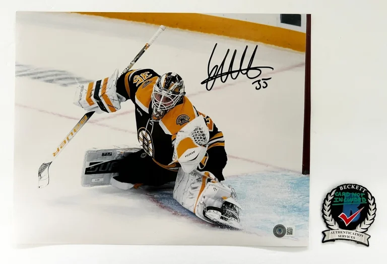 Linus Ullmark Signed Jersey 11x14 Photo Boston Bruins Beckett BAS COA