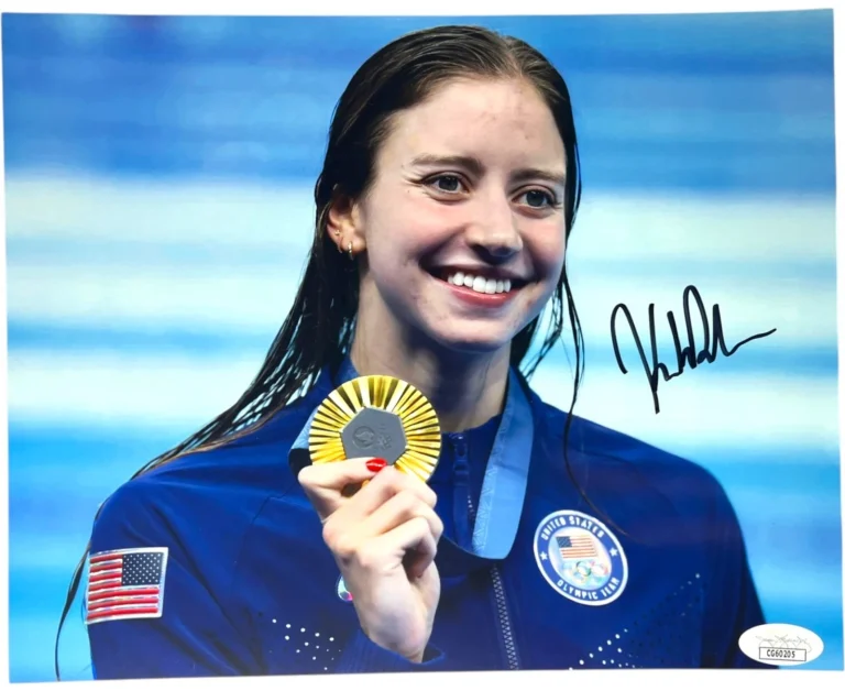 KATE DOUGLASS SIGNED 8X10 PHOTO 2024 OLYMPICS GOLD SWIMMING USA PARIS AUTO 8 JSA