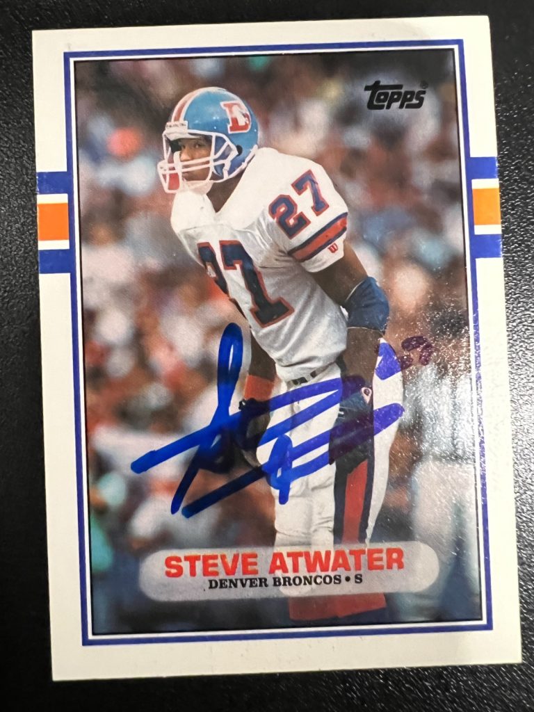 STEVE ATWATER DENVER BRONCOS SIGNED 1989 TOPPS TRADED ROOKIE CARD #52T