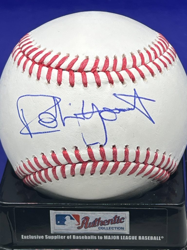 ROBIN YOUNT MILWAUKEE BREWERS  BECKETT AUTHENTICATED SIGNED OML BASEBALL