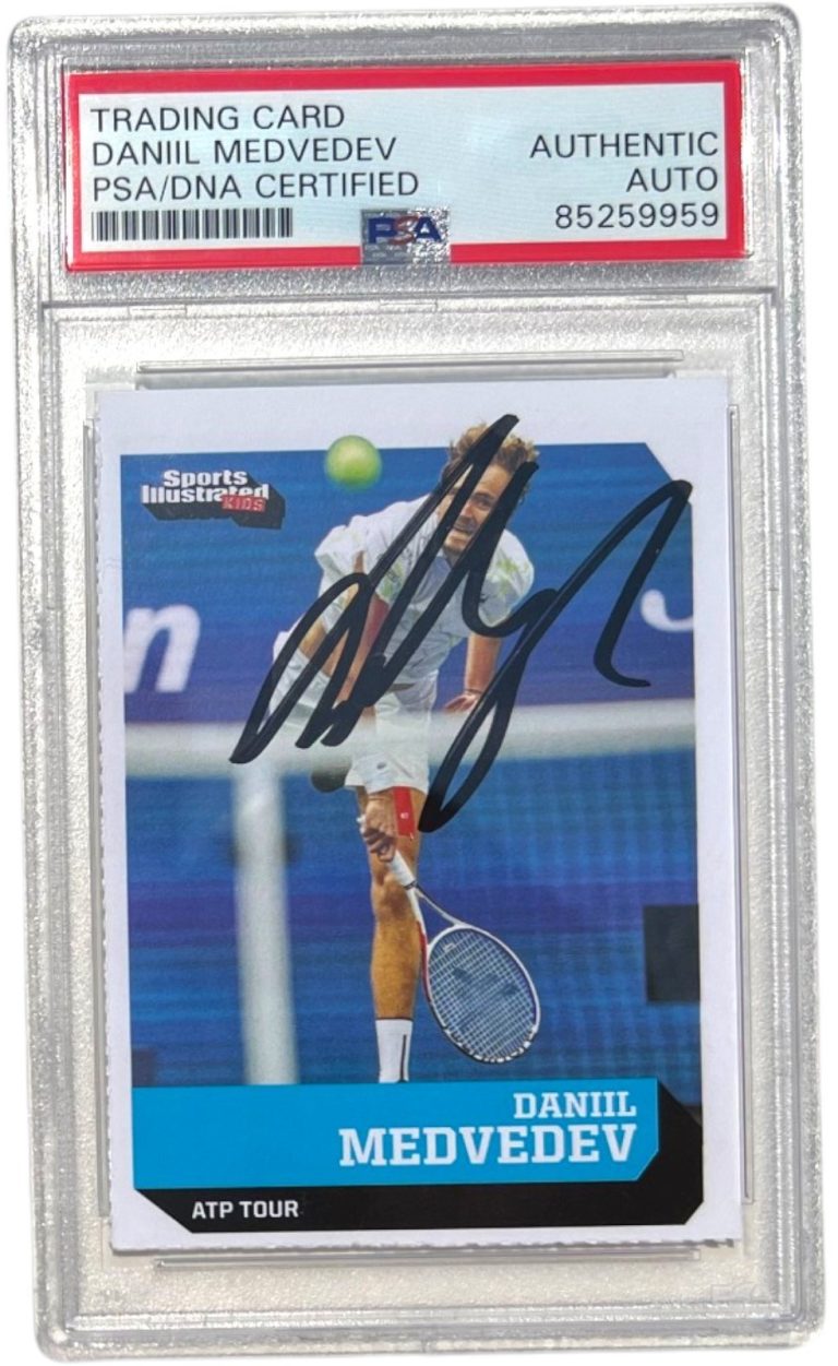 DANIIL MEDVEDEV SIGNED 2019 SPORTS ILLUSTRATED FOR KIDS CARD SI PSA AUTO