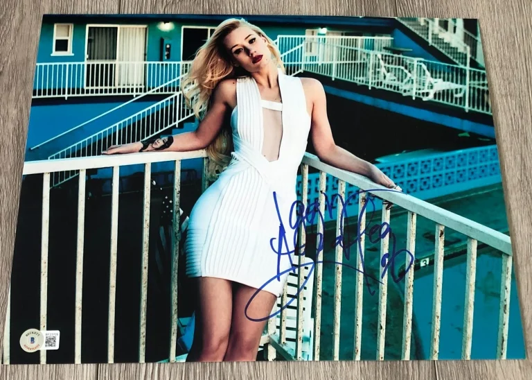 IGGY AZALEA SIGNED AUTOGRAPH FANCY 11x14 PHOTO A w/EXACT PROOF & BECKETT BAS COA
