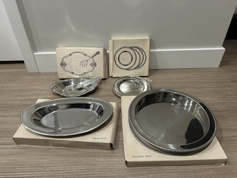 Serving Tray Lot Pettie Tray Set, Gallery Tray, Bread Tray, Party Tray