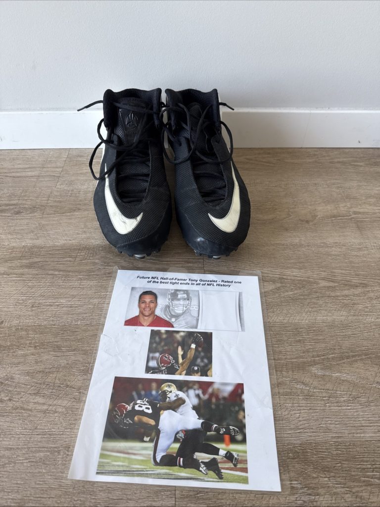 Tony Gonzalez Game-Worn & Signed Falcons Cleats – Photo-Matched to Game