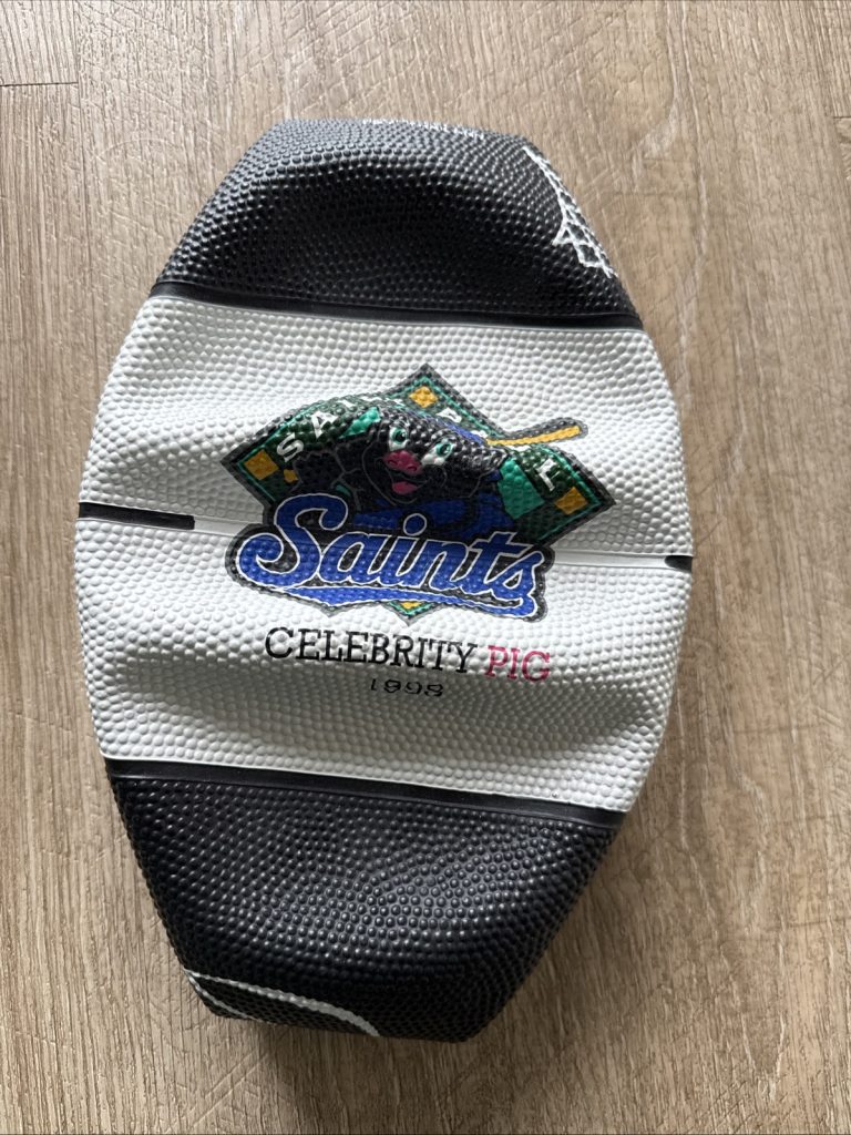 1998 St. Paul Saints Team The Great Hambino Pig Mascot Baseball 1998 Basketball