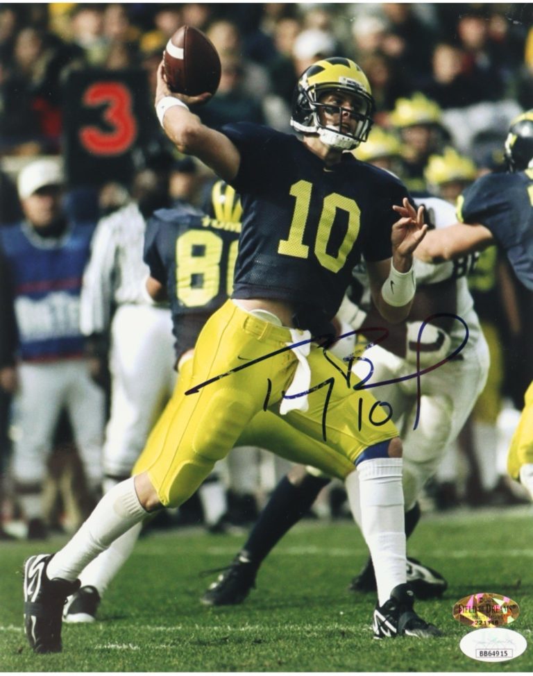 Tom Brady Michigan Wolverines Signed 8x10 Blue Throwing Photo JSA COA
