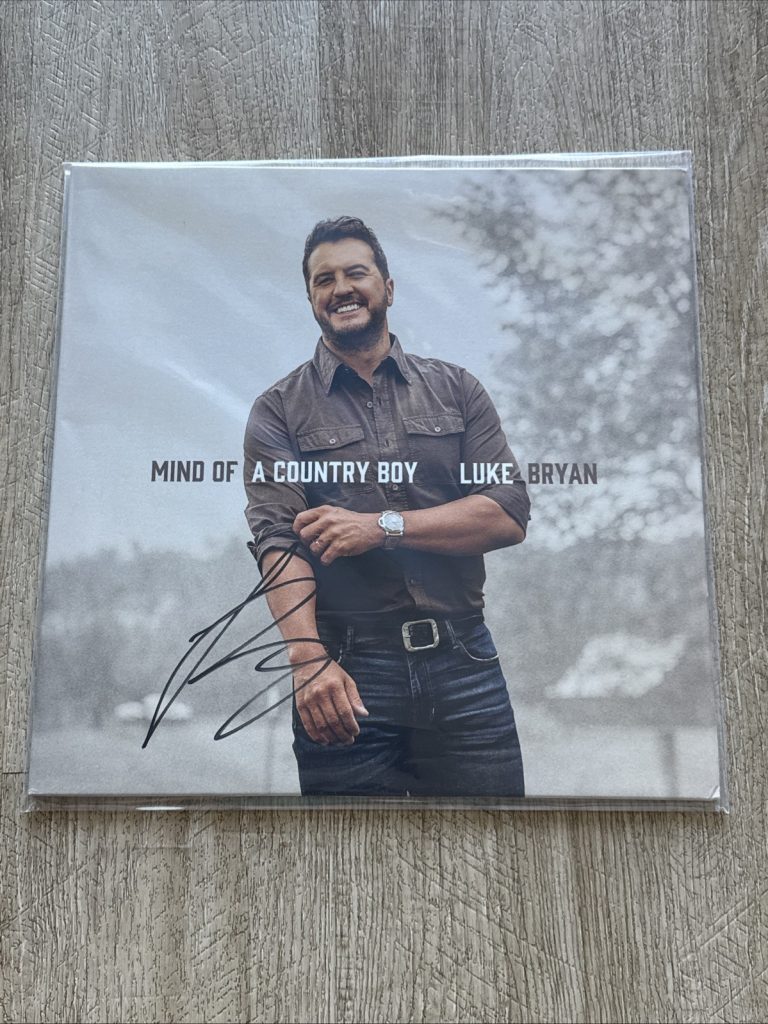 Luke Bryan Signed Mind Of A Country Boy Vinyl Album Autograph Beckett COA