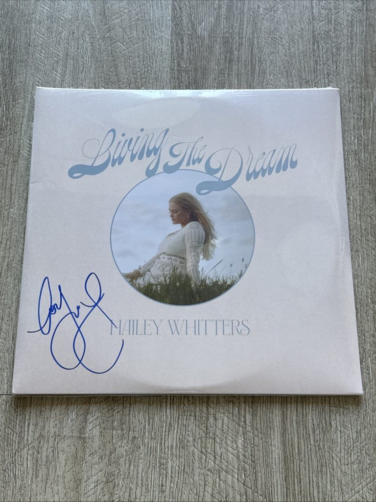 HAILEY WHITTERS Signed LIVING THE DREAM Vinyl Album Cover Autographed BAS