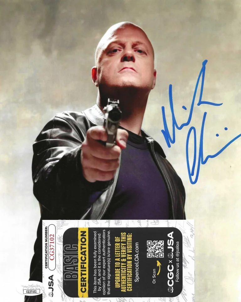 Michael Chiklis Signed 8x10 Photo w/ JSA COA #CG37102 The Shield
