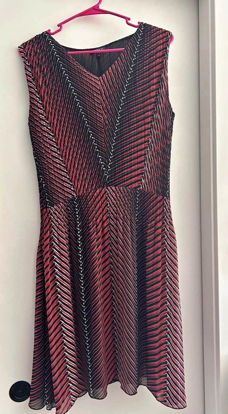 Women’s Sleeveless Black Red Chevron Striped Midi Dress Size Medium