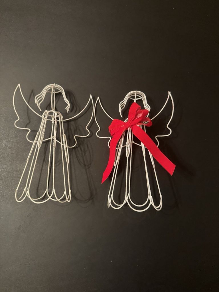2 Metal Angel Figurines Gold Glitter Wire Mesh Holiday Decor Christmas 8” 12”