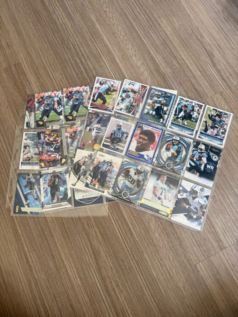 Tennessee Titans Football Card Lot Henry Mariota Johnson Locker Murray Rookie