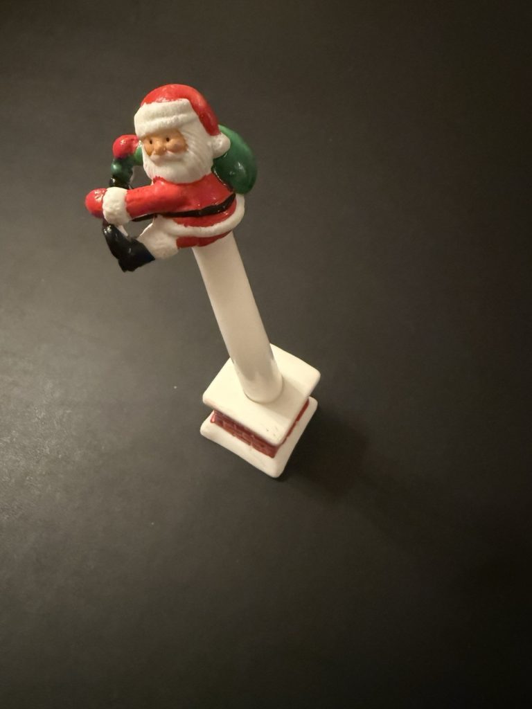 Vintage Santa Claus Chimney Figurine Ceramic Christmas Holiday Decoration