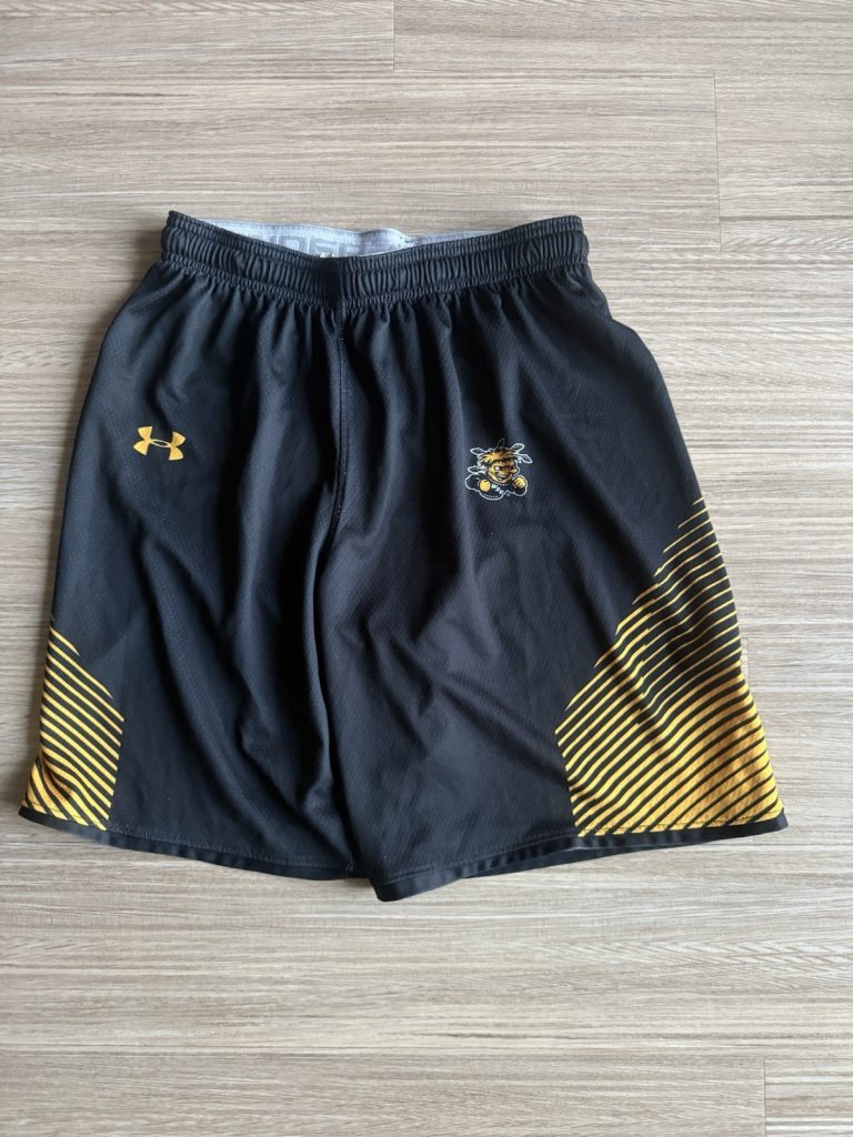 Under Armour Wichita State Shockers Shorts Men’s Medium Black Yellow Basketball